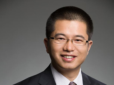 楊新宇：以技術(shù)創(chuàng)新引領(lǐng)行業(yè)變革，開啟軟件開發(fā)新紀(jì)元